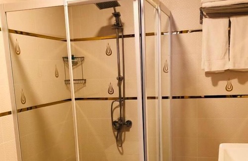 Erzincan Hotel | 10 Numara Gold Suit Otel