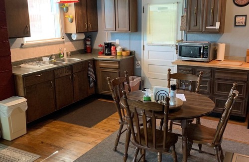 Lakeville Cottage | 10% Off Loudonville Street Fair Oct 1-3 & 6-10-Lakefront Cottage at O'Dells Lake