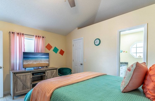 Poinciana Other | 10% Off, Stay By July 31, 2023