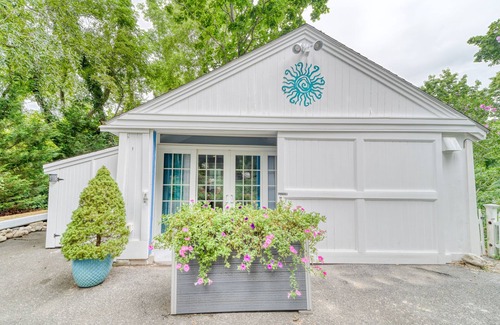 East Sandwich House | 10 Old County Way - Secluded Retreat: pet-friendly, recently renovated, tranquil