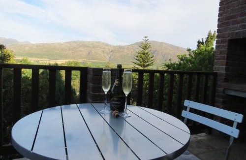 Villiersdorp Apartment | 10 on Berg