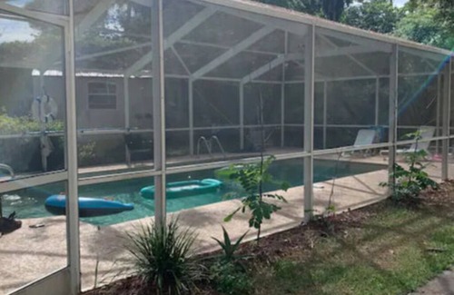Inglis Cabin | 10) Paddler's Cottage