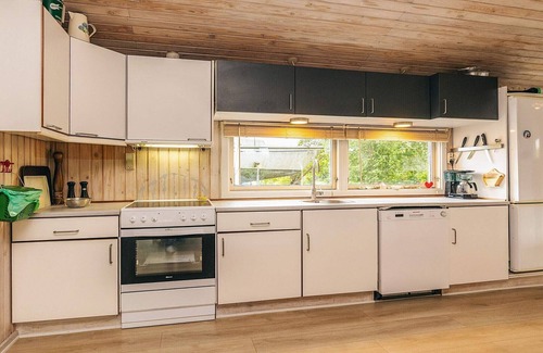 Egense House | 10 person holiday home in Storvorde-By Traum