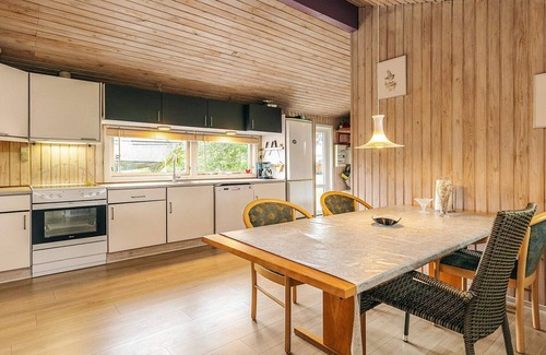 Egense House | 10 person holiday home in Storvorde-By Traum