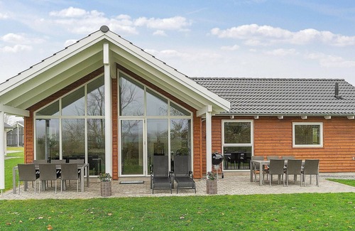 Olpenitz House | 10 person holiday home in Hasselberg