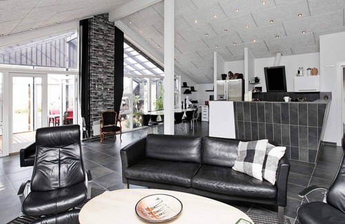 Tranum House | 10 person holiday home in Brovst-By Traum