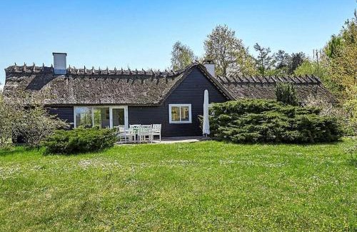 Hoeve Strand House | 10 person holiday home in F revejle