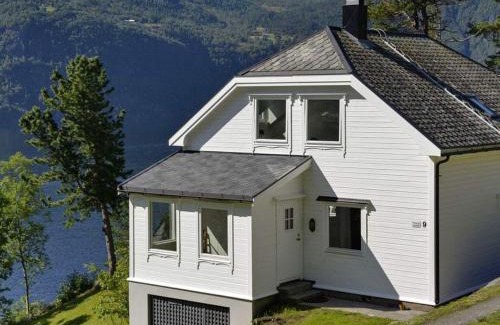Stordal House | 10 person holiday home in Stordal
