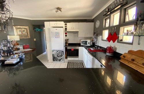 Knysna Central Apartment | 10 Summerplace