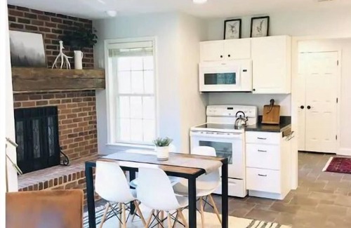 Keene House | 10 Vineyards Within 10 Mi, EV charger & Mini Goats
