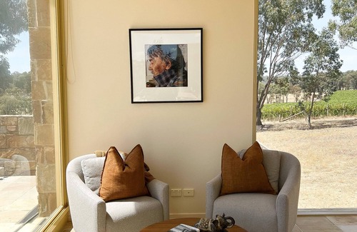 Ladys Pass House | 100 acres of Vineyard Perfection.