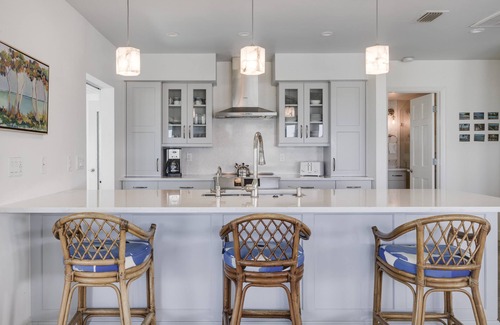 Wulfert House | $100 Bubble Room Gift Certificate for bookings made for 2025 stays! Gulf Front!