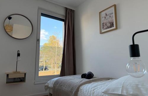 Gerasdorf bei Wien Apartment | 100 m2 Apartment mit Balkon und Parkplatz