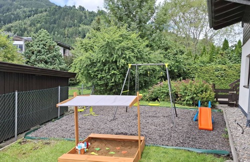 Zell am See Apartment | 100 m² Apartment ∙ 4 bedrooms ∙ 8 guests