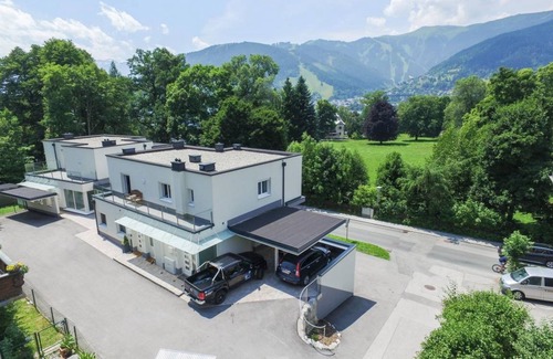 Thumersbach Apartment | 100 m² Apartment ∙ 3 bedrooms ∙ 6 guests