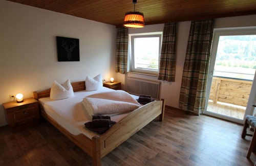 Laimach Apartment | 100 m² Apartment ∙ 1 bedroom ∙ 9 guests