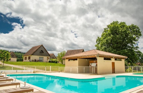 Lacapelle-Marival House | 100 m² House ∙ 2 bedrooms ∙ 5 guests