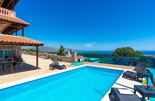 Polemarchi House | 100 m² House ∙ 2 bedrooms ∙ 7 guests