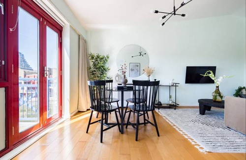 Wapping House | 100 m² House ∙ 4 bedrooms ∙ 8 guests