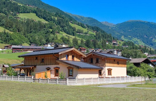 Schwendau House | 100 m² House ∙ 5 bedrooms ∙ 10 guests