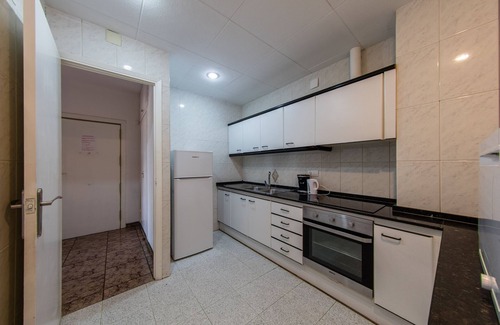 El Raval Apartment | 100 meters from The Rambla and harbour, with Public Parking downstairs