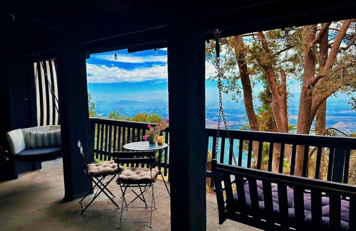 Crestline Ski Chalet | 100-Mile-Views-Fire Pit-Peaceful-Romantic-Secluded-Dogs yes