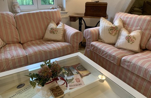 Quedlinburg Apartment | 100 sqm apartment in historic villa Am HeiligenBrunnen