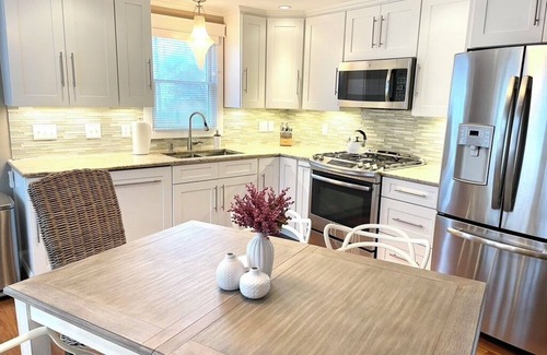 Newbury House | 100 Steps to the Beach w/Parking, Patios, Decks