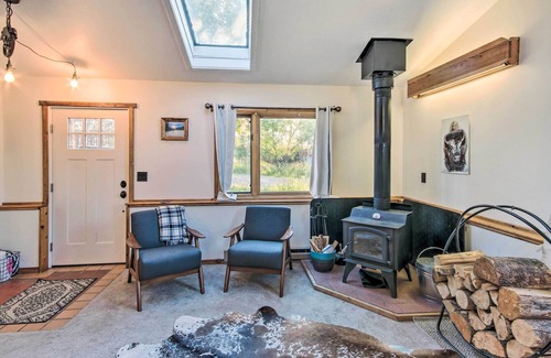 Bozeman House | 100-Year-Old Farmhouse ~ 11 Mi to Bozeman