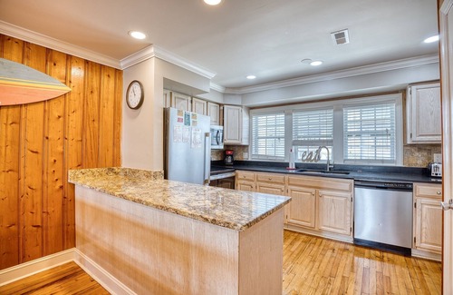 Cherry Grove Beach House | 1000 Island Lagoon