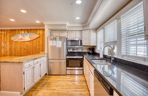 Cherry Grove Beach House | 1000 Island Lagoon