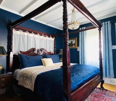 Gananoque Bed & Breakfast | 1000 Islands Bed and Breakfast-The Bulloch House