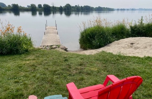 Edwardsburgh/Cardinal Apartment | 1000 ISLANDS WATERFRONT ACCOMMODATION