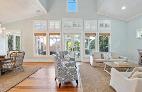 Folly Beach House | 1002 E Cooper The Folly Peach Beautiful Spacious House Steps from the beach