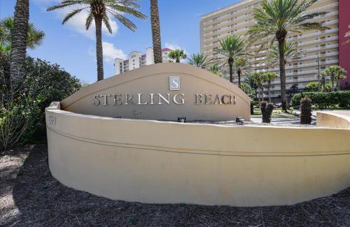 Thomas Drive Apartment | 1005 Sterling Beach