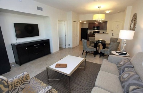 Enterprise Resort | 100ft from South Point Casino, S Las Vegas Blvd, 1BR 1 BTH, 10 min to Strip