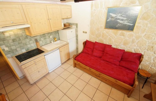 Les Deux Alpes Apartment | 100m from resort center, 5th floor, balcony, tv, 50m², Les 2 Alpes