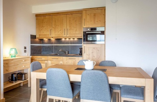 Les Avanchers-Valmorel Apartment | 100m from ski slopes, 3rd floor, balcony, tv, ski locker, 54m², Valmorel
