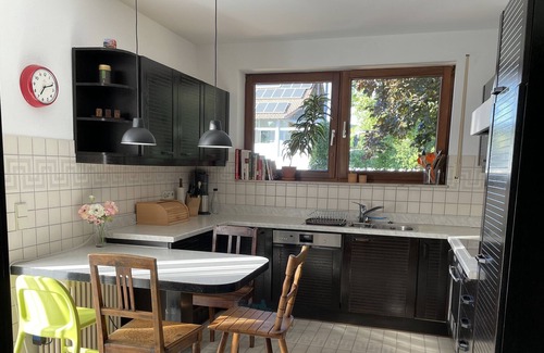 Kohlstetten House | 100sqm apartment in the heart of the Alb with garden and fireplace