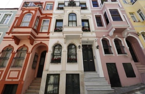 Old City Apartment | 101 · Brand NEW Old city center with Terrace