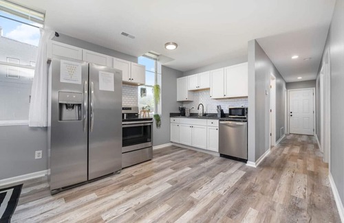 Middletown Apartment | 101 Crawford Street unit B · Funky Firehouse Renovated into Modern 2 BDR/1 Bath