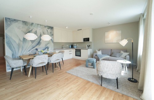 Sankt Georgen Apartment | 101-freiburg - 2 Apartments (No. 1 + No. 2) with Mountain View, Private Terrace and 3 Bedrooms