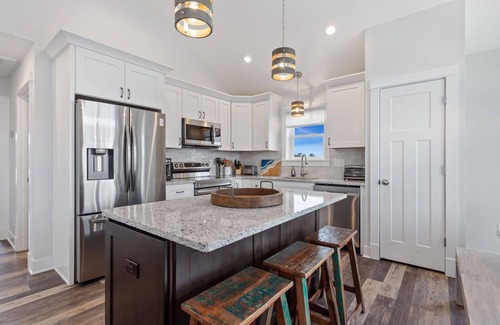 Ocean Hill House | 1013 High Tides & Philly Forever * Walk to Beach