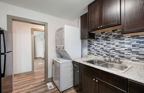 Olmos Park House | 102MAB - 50% OFF Monthly rental : NEW Cozy 1BR Apt in SA