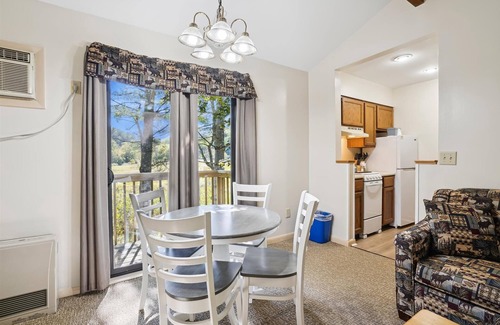 West Bridgewater Apartment | 103 Deluxe One bedroom Queen Suite w/outdoor heated pool