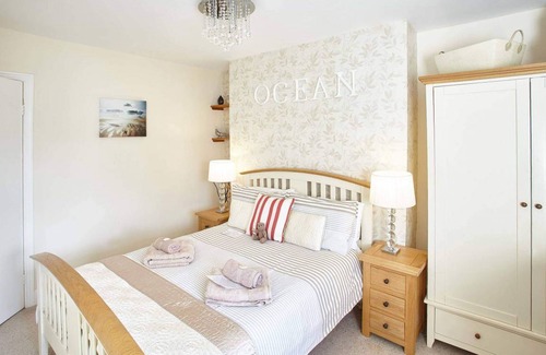 Hinderwell House | 104 m² House ∙ 3 bedrooms ∙ 5 guests