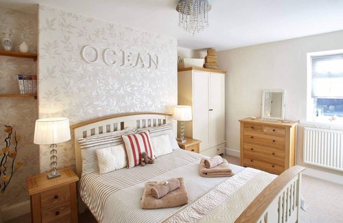 Hinderwell House | 104 m² House ∙ 3 bedrooms ∙ 5 guests