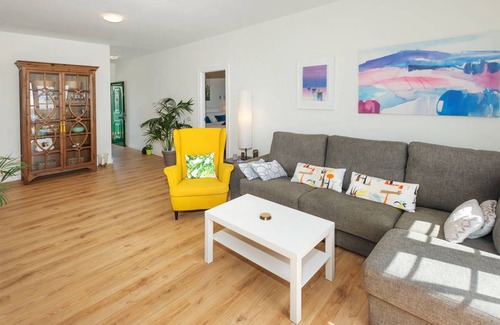 Costa Teguise Apartment | 105 m² Apartment ∙ 2 bedrooms ∙ 4 guests