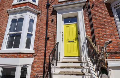 West Cliff Cottage | 105 m² Cottage ∙ 2 bedrooms ∙ 4 guests