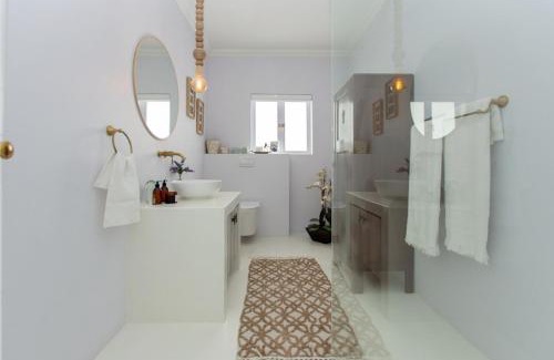 St. Helena Bay House | 105 on Beach, Sage Room